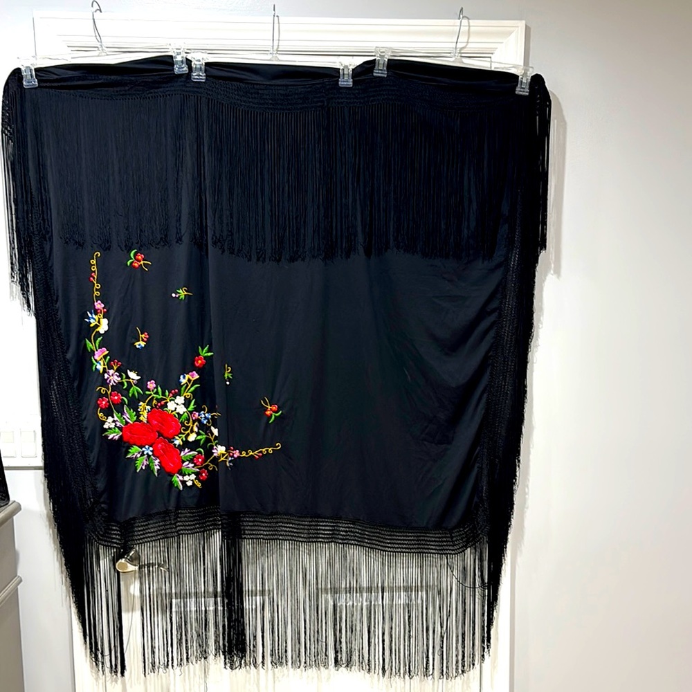Embroidered Black Fringe Shawl/ floral